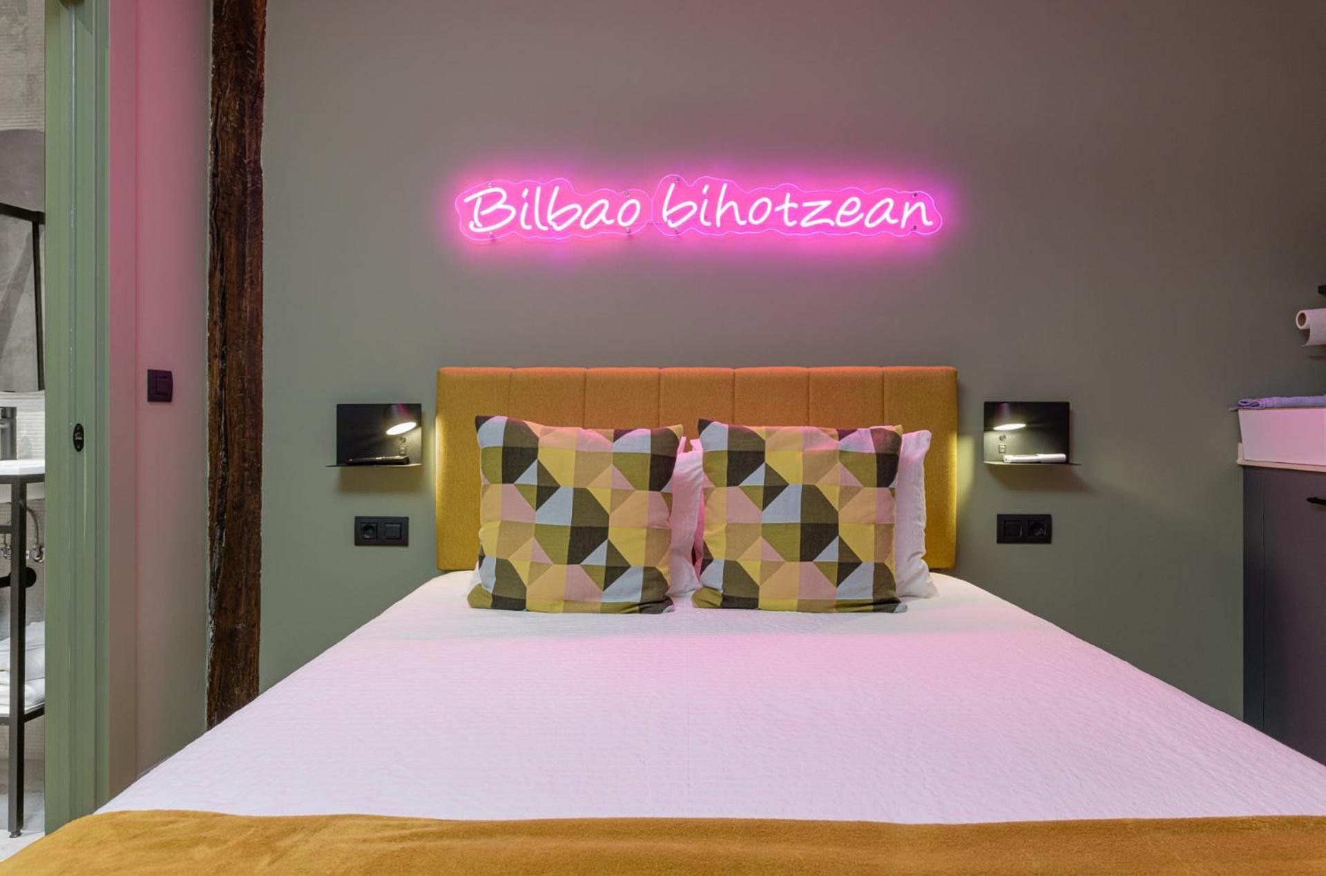 Ribera - Rooms - Old Town - A/C - From 1880 Bilbao Esterno foto